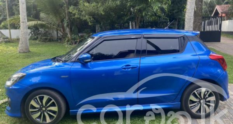 SUZUKI SWIFT RS 2017