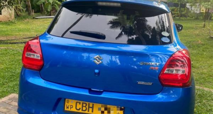 SUZUKI SWIFT RS 2017