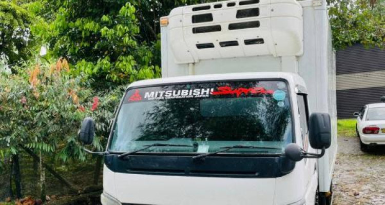 MITSUBISHI CANTER 2008