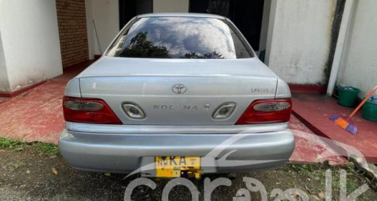 TOYOTA SOLUNA 2001