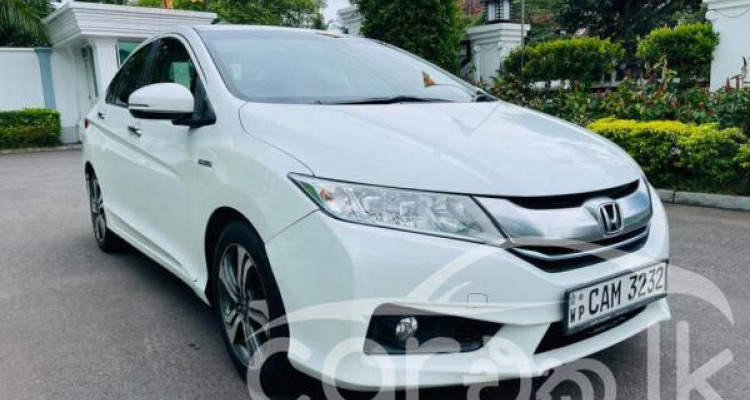 HONDA GRACE 2015