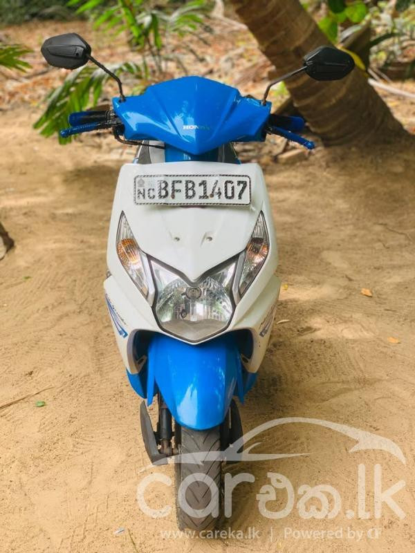 HONDA DIO 2017