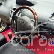 TOYOTA VITZ 2008