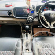 HONDA INSIGHT 2010