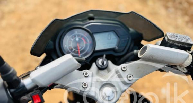 BAJAJ PULSAR 135 2011