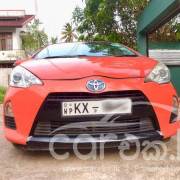 TOYOTA AQUA 2012