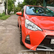 TOYOTA AQUA 2012