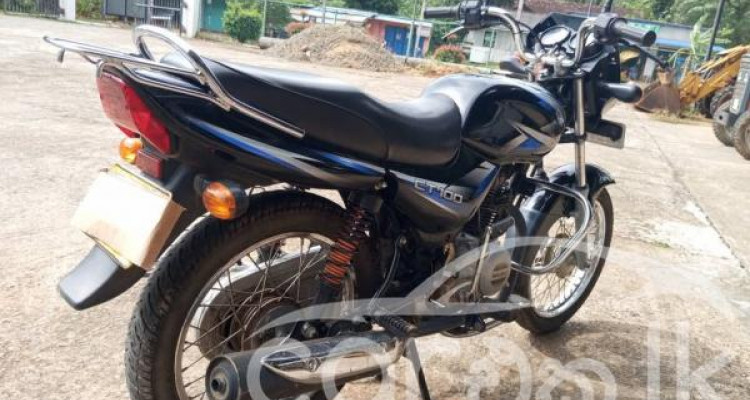 BAJAJ CT100 2019