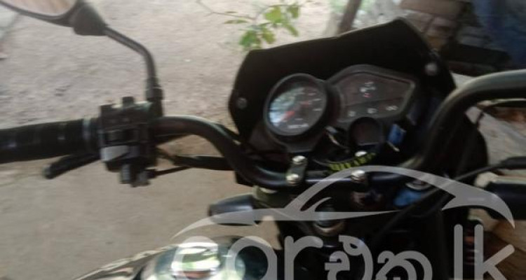TVS METRO 2015