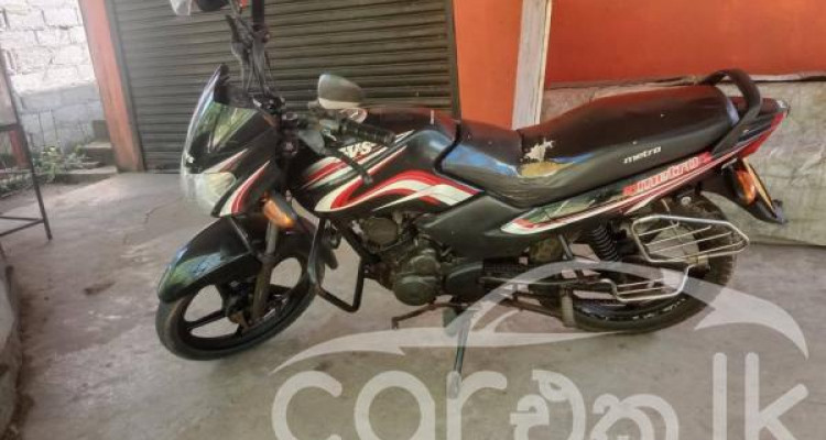 TVS METRO 2015