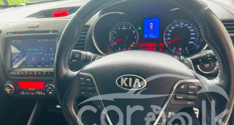 KIA CERATO 2013