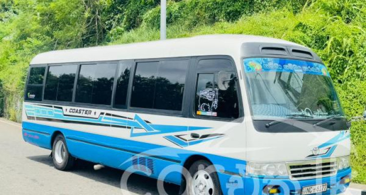 TOYOTA COASTER 2016
