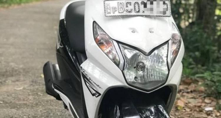 HONDA DIO 2015