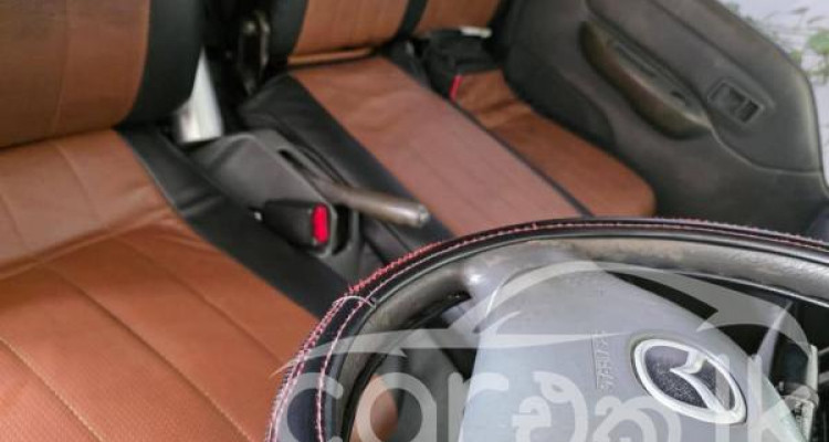 MAZDA BONGO 2015