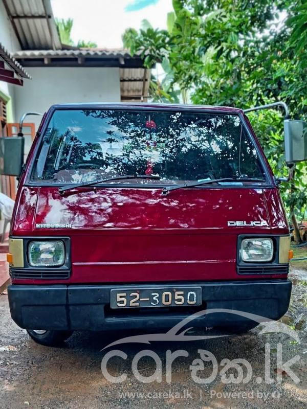 MITSUBISHI DELICA 1984