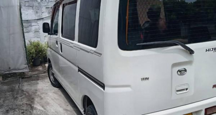 DAIHATSU HIJET 2015
