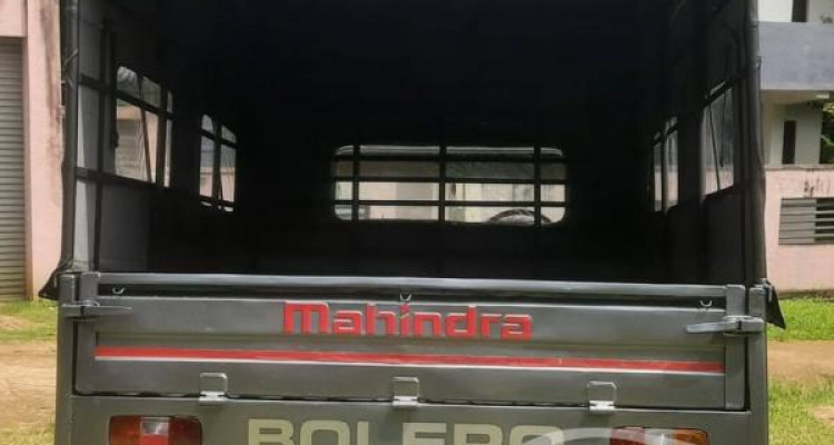 MAHINDRA BOLERO 2015