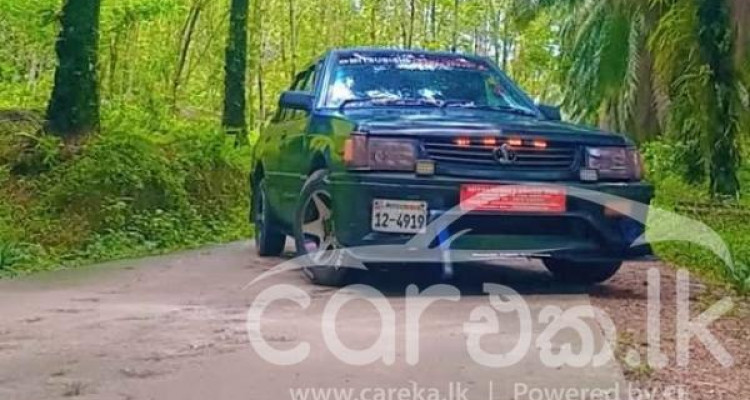 MITSUBISHI LANCER BOX 1983