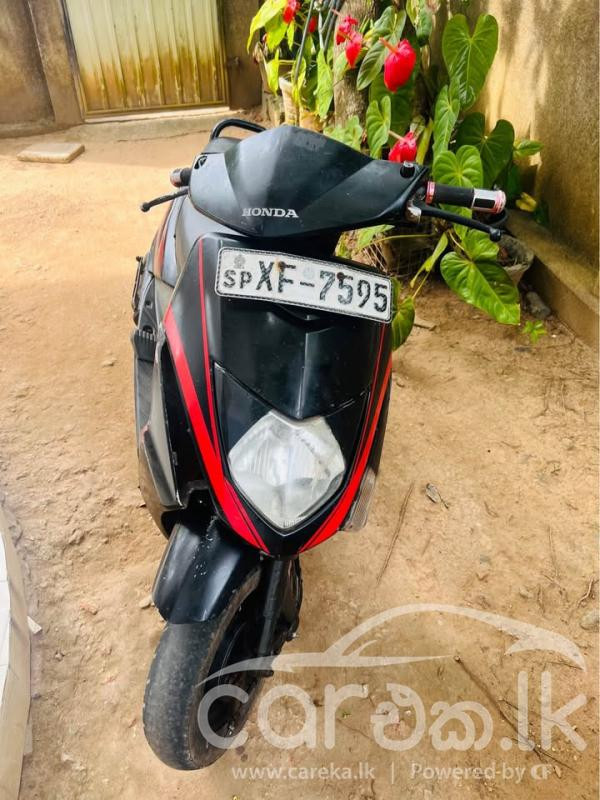 HONDA DIO 2012