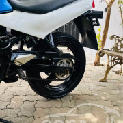 SUZUKI GS500 1998