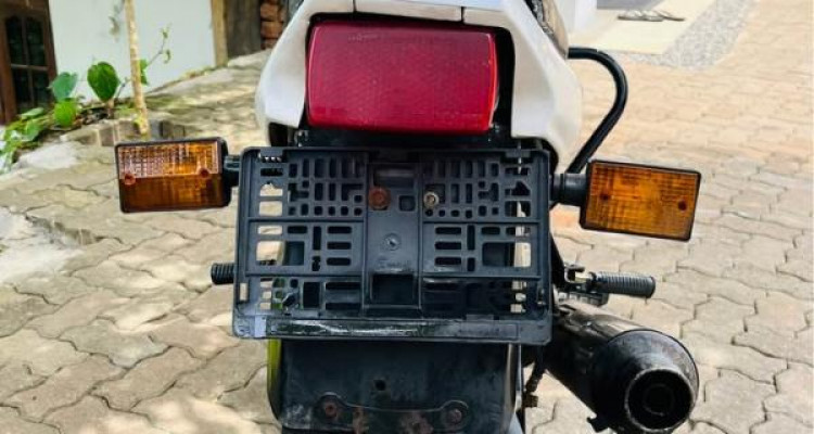 SUZUKI GS500 1998