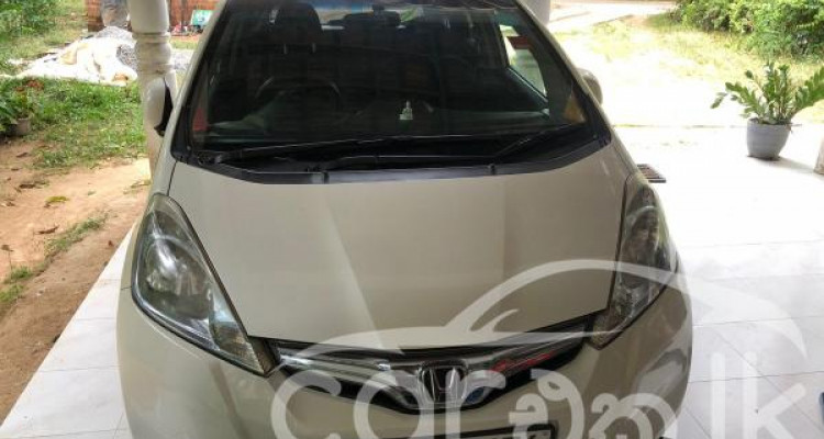 HONDA FIT GP1 2012
