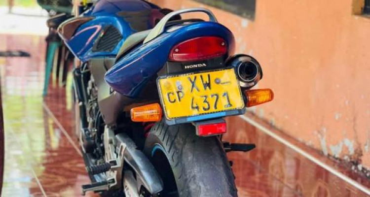 HONDA HORNET 2012