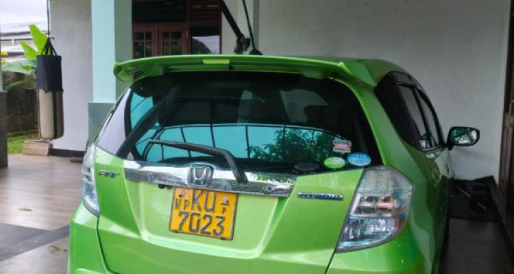 HONDA FIT GP1 2010