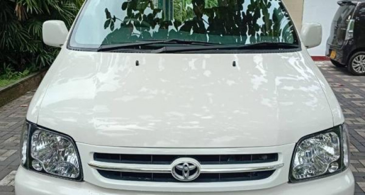 TOYOTA NOAH 1998