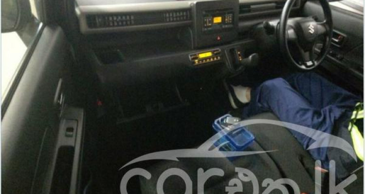 SUZUKI WAGON R FX 2023