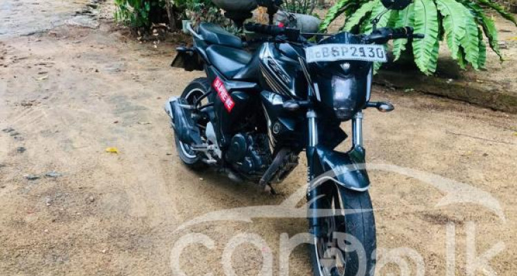 YAMAHA FZ 2018