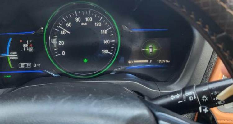 HONDA VEZEL 2015