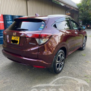 HONDA VEZEL 2015