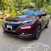 HONDA VEZEL 2015
