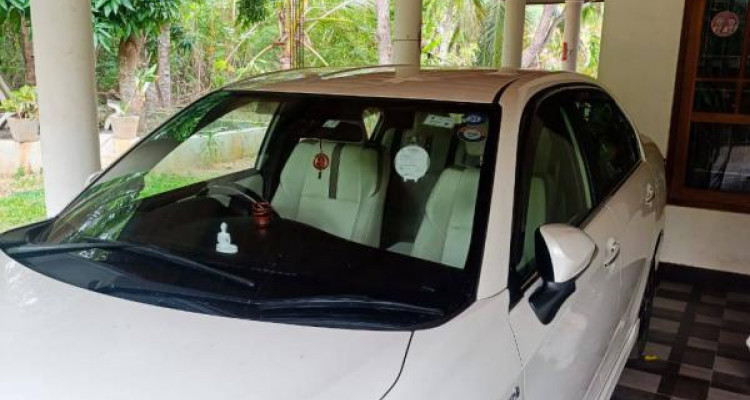 TOYOTA AXIO 2018