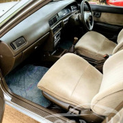 NISSAN BLUEBIRD 1989