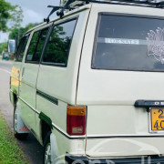 MITSUBISHI DELICA L300 1986