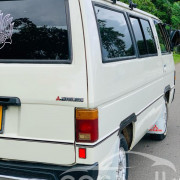 MITSUBISHI DELICA L300 1986
