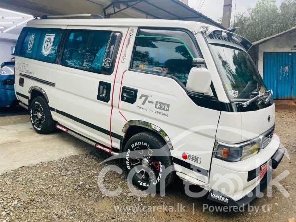 NISSAN CARAVAN 1994