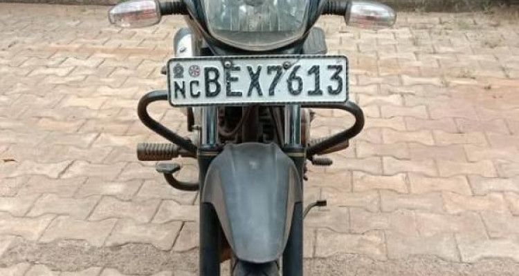 BAJAJ PLATINA 2017