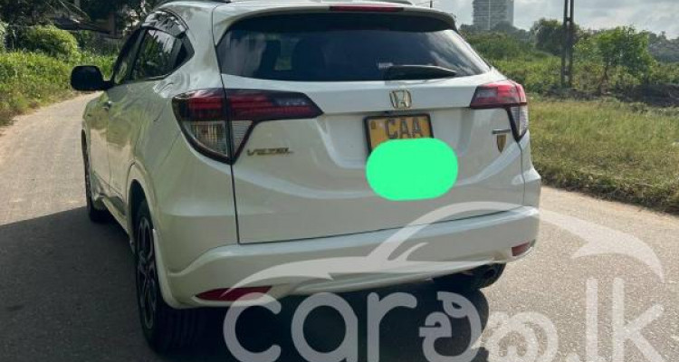 HONDA VEZEL 2014