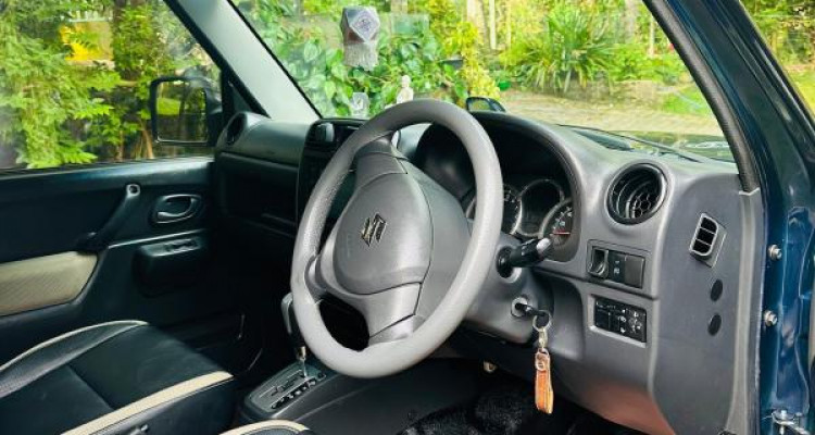 SUZUKI JIMNY 2017