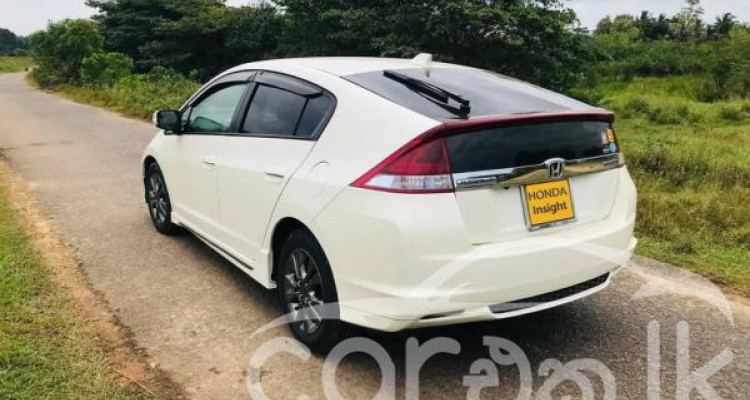 HONDA INSIGHT 2012