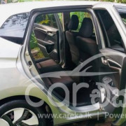 HONDA FIT GP5 2013