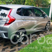 HONDA FIT GP5 2013