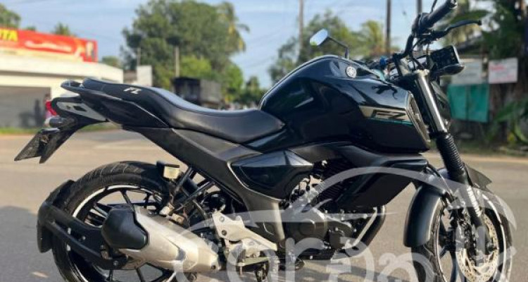 YAMAHA FZ 2019