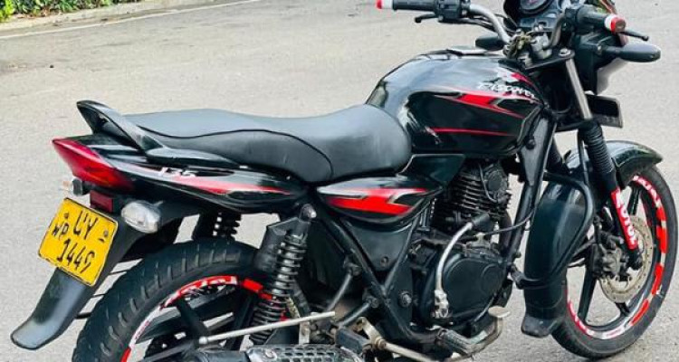 BAJAJ DISCOVER 2009