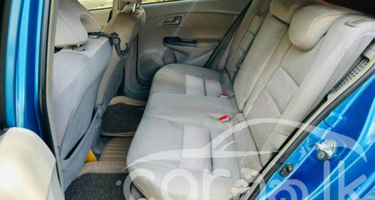 HONDA INSIGHT 2009