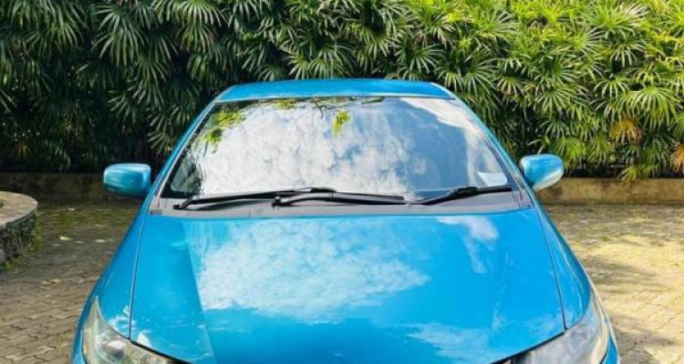 HONDA INSIGHT 2009