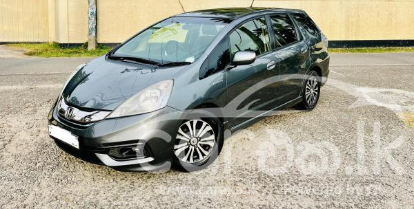 HONDA FIT SHUTTLE 2014